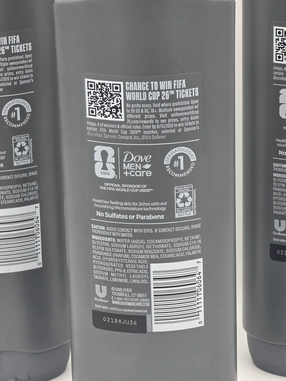 Dove Men+ Care Striker Body and Face Wash - FIFA World Cup Edition